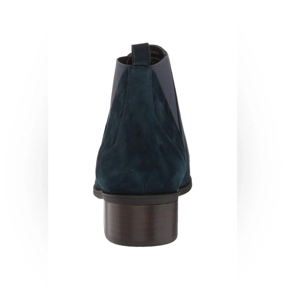 Boot - Picture 5 of 9